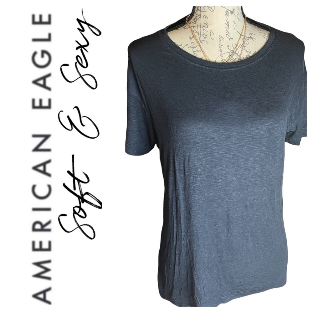 NWT AEO Soft & Sexy Tee